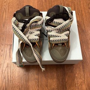 Men’s size 45 Lanvin Curb Sneakers.